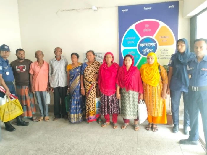 ভারত প্রবেশকালে শার্শা সীমান্ত আটক ৮ বাংলাদেশিকে আদালতে সোপর্দ
